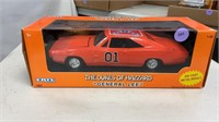 ERTL THE DUKES OF HAZZARD GENERAL LEE 1/25 SCALE