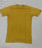 Single stitch pocket T-shirt, size M