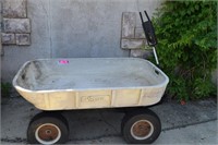 Lawn & Garden Dump Cart,At Least One Flat Tire