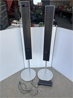 2 Sony tower speakers
