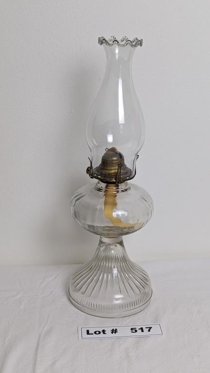 ANTIQUE OIL LAMP