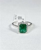 Diamond & Platinum 1.5 Carat Emerald Ring