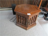 MID CENTURY OCTAGON LAMP TABLE W/ STORAGE