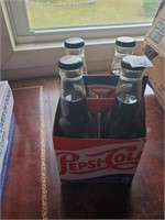 Vtg. 4 Pack of Pepsi Cola Long Neck Bottles