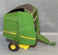 Ertl John Deere Round Baler, 9”