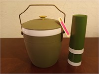 Olympian thermoware ice bucket, two cups