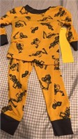 C11) NEW with tags 12mnth pjs 
no issues smoke