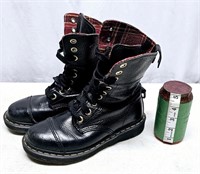 Bottes Dr. Martens The Original, Modele Aimilita