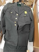 Military dress uniform