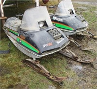 JOHN DEERE SPITFIRE SNOWMOBILE