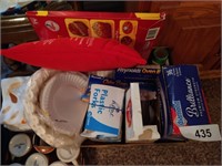Assorted Kitchen Disposables