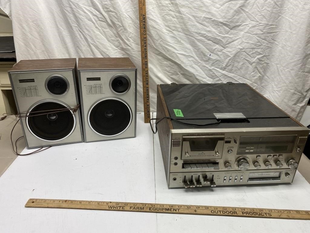 Sears Electonics cassette/ 8 track/ radio/