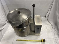 STAINLESS CLEVELAND KETTLE - SOUP