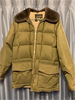 Alaska Sleeping Bag Down FIlled Coat Size 42