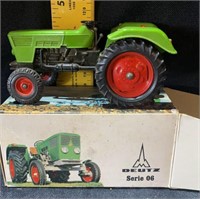 Deutz tractor with box