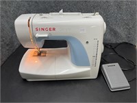Singer Simple Multi Stitch Style Sewing Machine,
