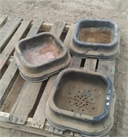 Lot of 3 Mineral Tubs