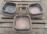 Lot of 3 Mineral Tubs