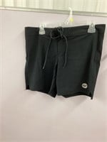 Size L/G black mens shorts