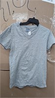 Size Small Gildan Men's Shirt