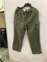 Amazon essentials green pants size XS