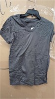 Size Small Gildan Men's Shirt