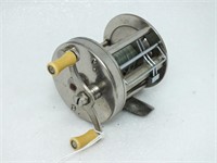 SOUTHBEND FISHING REEL