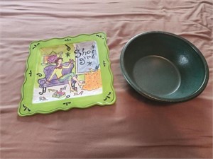 9" shoe girl trinket dish, pottery bowl