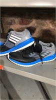 mens ADIDAS sneakers size 10