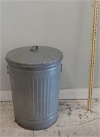 Metal Trashcan (Oscar not Included)