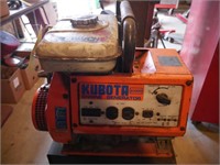 Kubota generator (has compressoin)