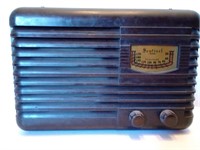 Old Sentinel super table radio 118b. 10 inches