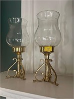 brass hurricane lamp x2  and red vases