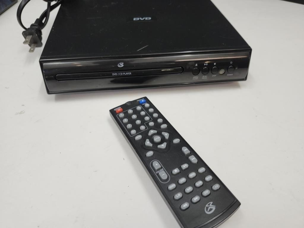 DVD Player w/Remote