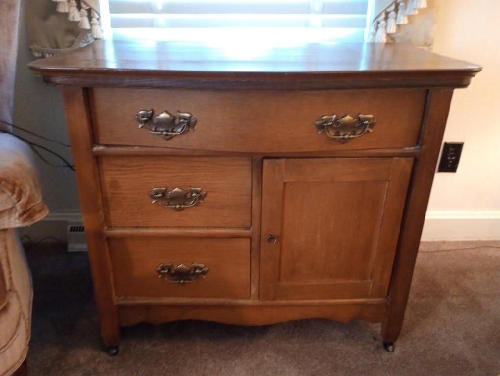 Small vintage oak dresser, some wear but great