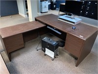 66 x 72 office desk. Other items seen in