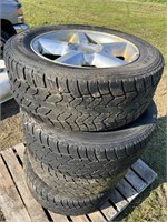 275/55R20 Tires on Alloy Chevy Rims