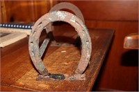 Cast iron horseshoe boot scraper