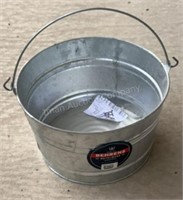 New Galvanized Bucket 4 1/4 Gallons