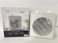 Mainstays Fan forced mini heater - powers on