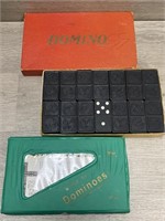 (2) Vtg Dominos Sets