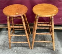 2 Vintage Stools