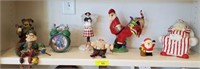 GROUP OF CHRISTMAS DECOR, SANTAS, ROOSTERS,