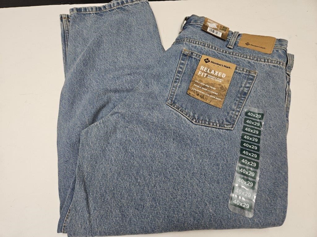 NWT SZ 40 x29 Jeans