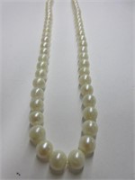 Ladies Vintage Real Pearl Necklace