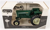 1/16 Scale Models Oliver 1855 Tractor