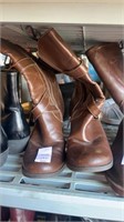 7.5 Brown Women’s boots