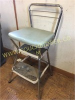 Retro flip seat kitchen step stool