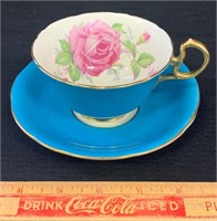 DESRIABLE AYNSLEY CABBAGE ROSE CUP AND SAUCER