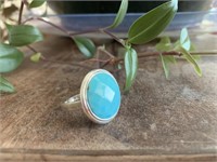 Beautiful Blue Stone 925 Silver Ring Size 8